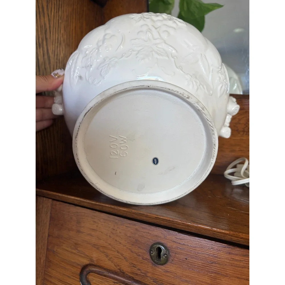 Vintage Electric Soup Tureen with Ladle White Embossed Fruit Grapes Japan 60W